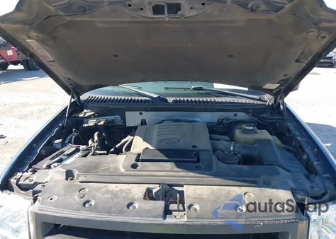 2007 Ford Expedition Eddie Bauer из США, поврежденный, VIN 1FMFU17587LA07918